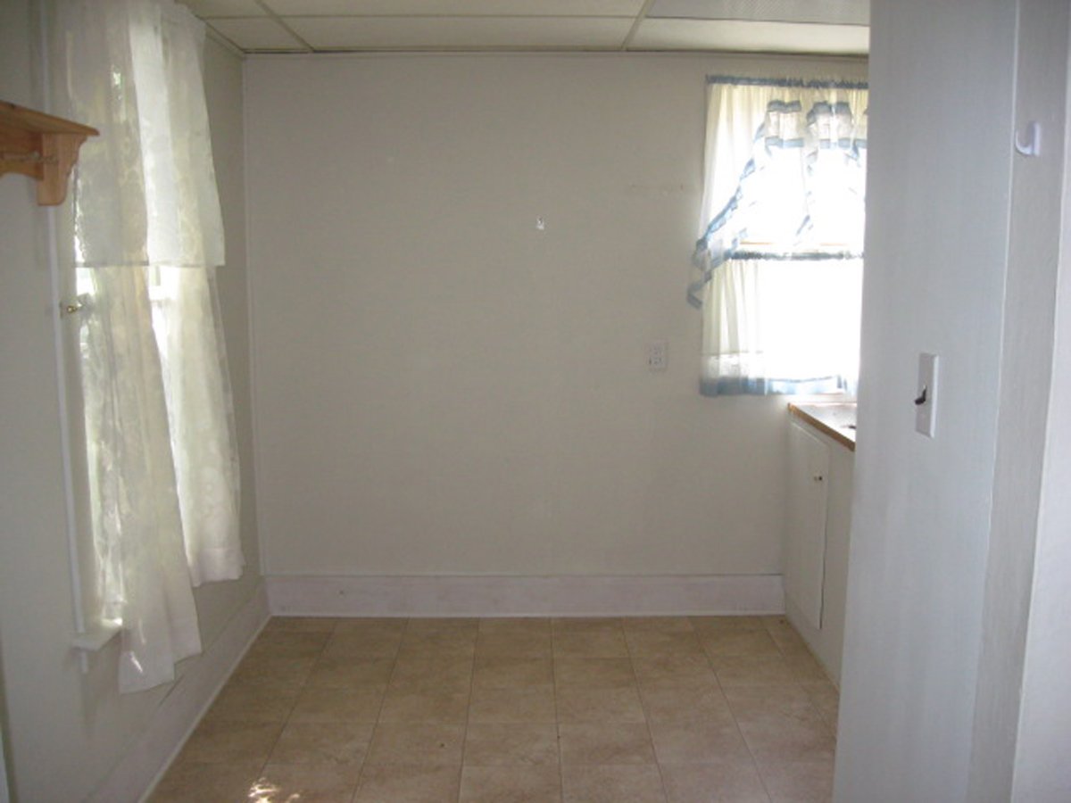Property photo 3 - Very Clean 2 Bedroom Home
